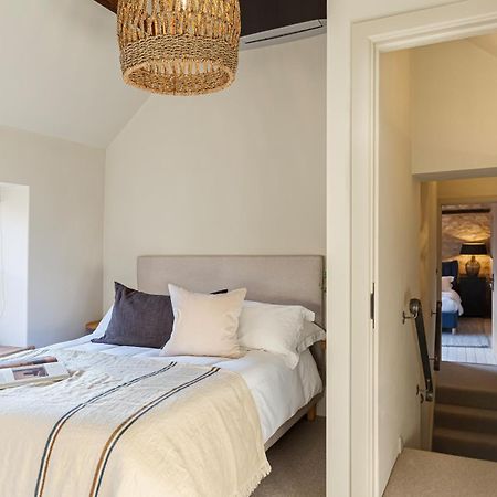 Luxury Cotswold Retreats Villa Moreton-in-Marsh Екстериор снимка